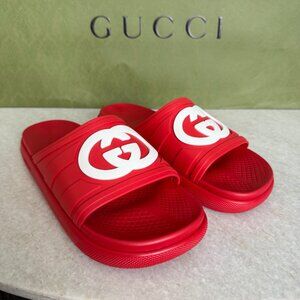 GUCCI 780296 Red Rubber‎ Men's GG Sandals, sz Gucci 6